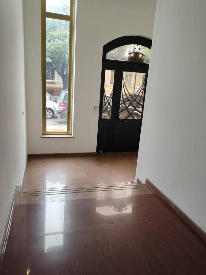Tavdadebuli Apartment Μπατούμι Εξωτερικό φωτογραφία