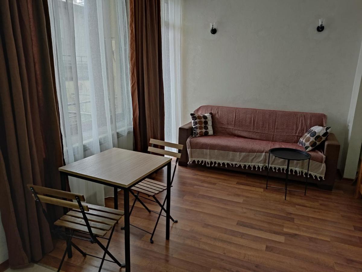Tavdadebuli Apartment Μπατούμι Εξωτερικό φωτογραφία