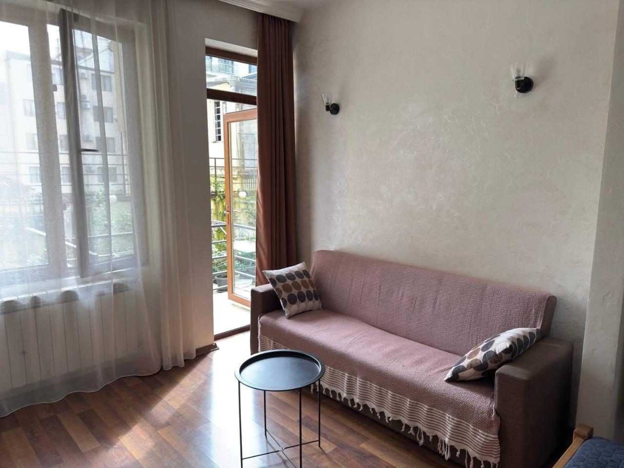 Tavdadebuli Apartment Μπατούμι Εξωτερικό φωτογραφία